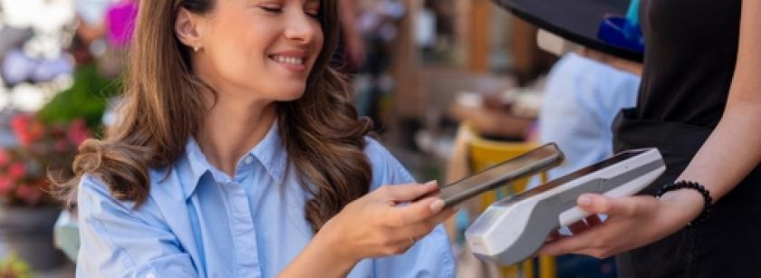 ce-inseamna-nfc-si-cum-functioneaza-pe-telefonul-tau