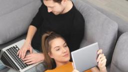 5 motive să alegi fibra optică pentru casa ta