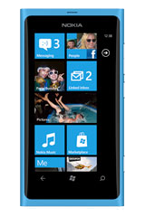 Nokia Lumia 800 cyan